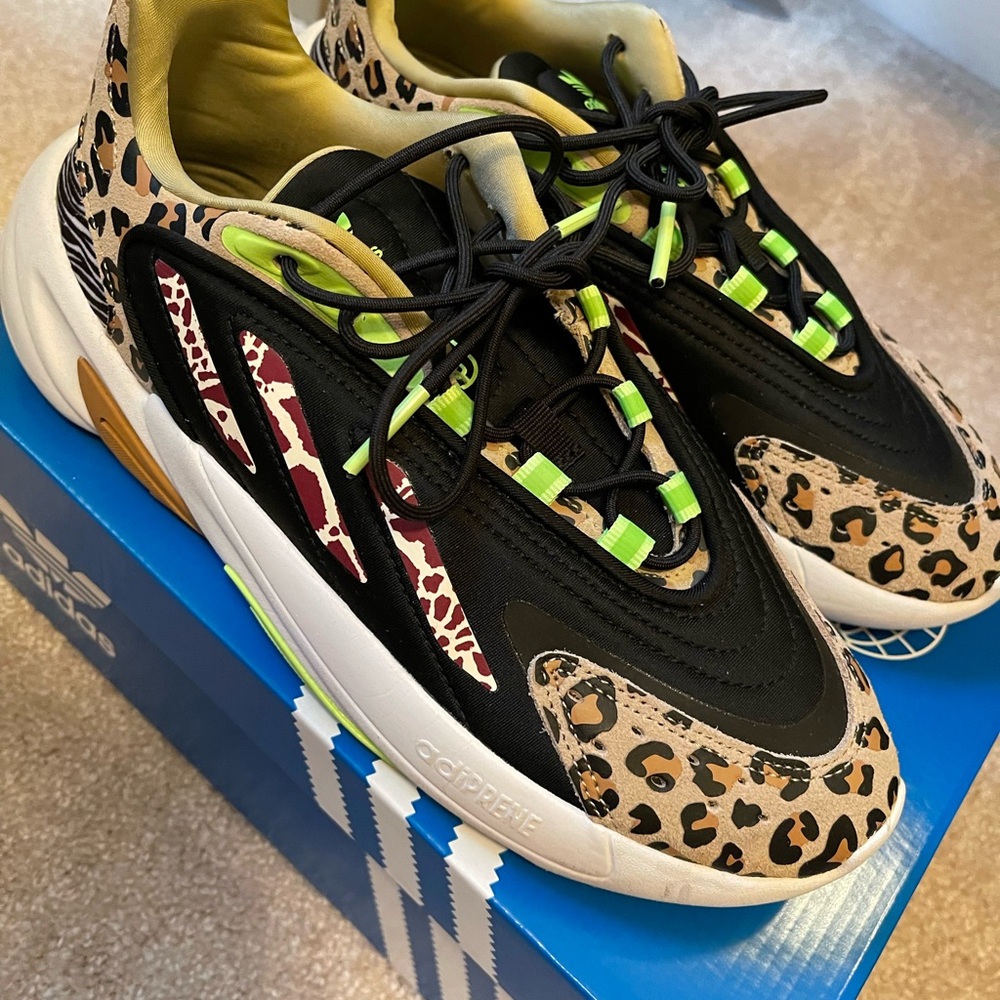 Adidas Ozelia animal prints